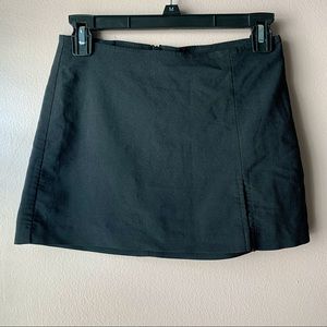Basic Mini Skirt with Slit